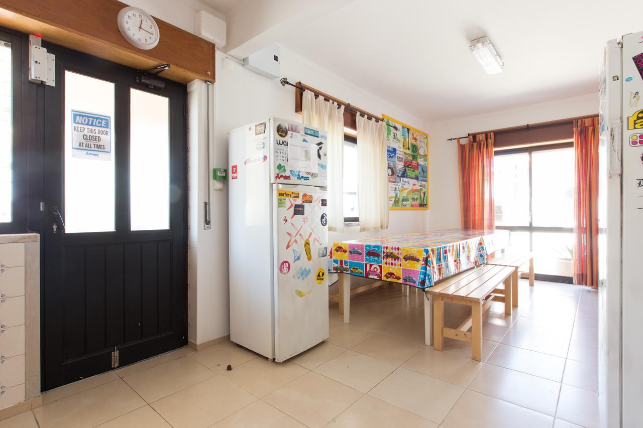 Baleal Surf Camp - Hostel 1 Peniche Kültér fotó